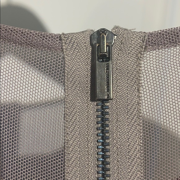 BCBG MAXAZRIA faux leather and mesh dress TAUPE - Picture 7 of 10